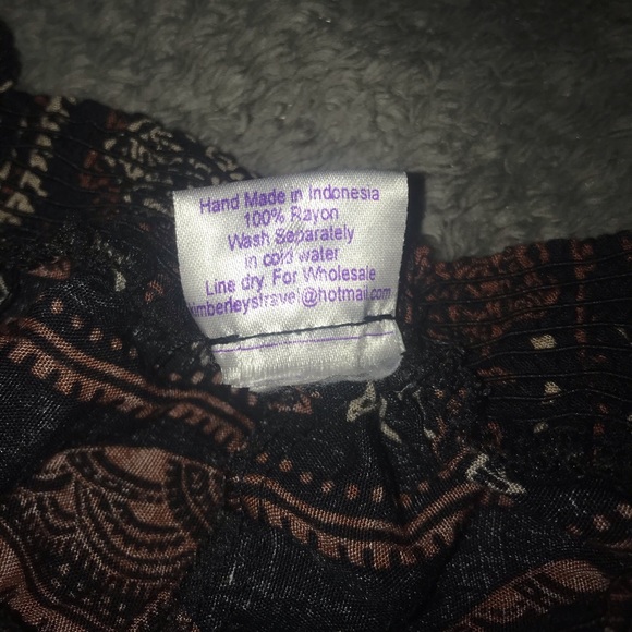 Aztec/Elephant Pattern Shorts - Picture 4 of 4